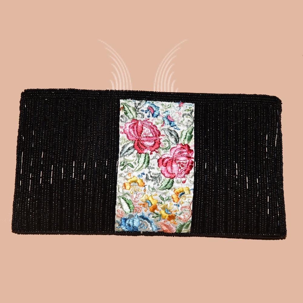 Double Roses Vintage Kor with Beadwork Pouch (SP4)