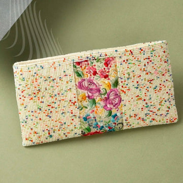 Double Roses Vintage Kor with Flecked Cream Beads Pouch (SP6)