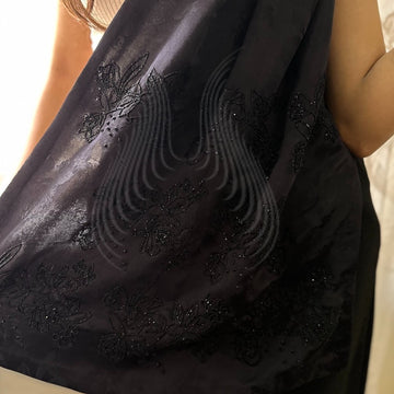 Beads on Black Jacquard (ST28)