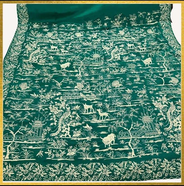 Emerald Green Crepe Animals in Khakha Stitch (G115)